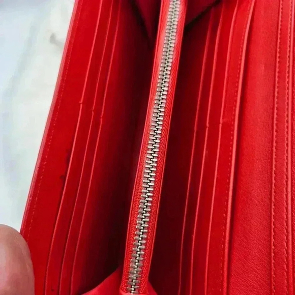Dior Rendezvous Red Leather Wallet-On-Chain - Picture 10 of 16